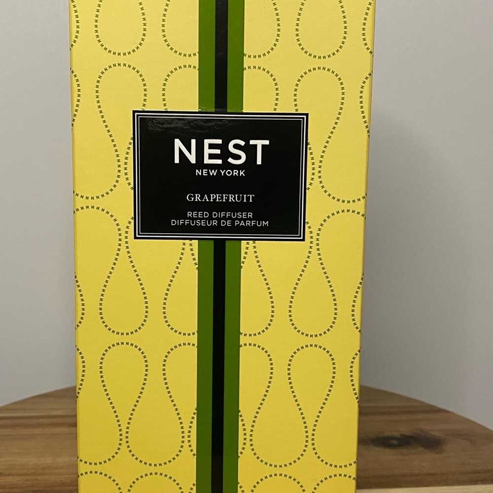 NEST New York Grapefruit Reed Diffuser 5.9 Fl Oz NEW